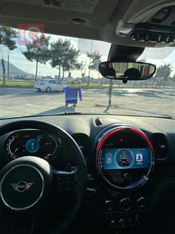 ميني كونتريمان